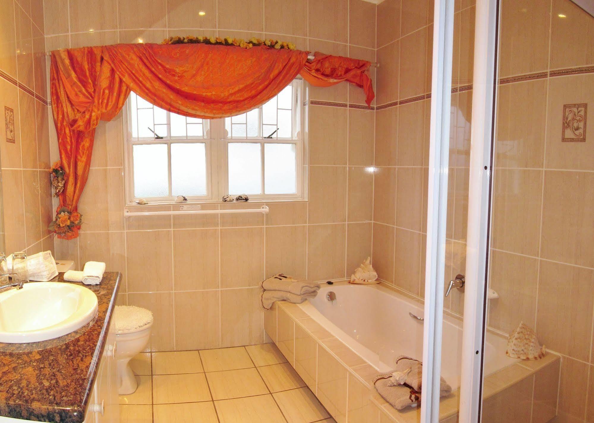 Von Abercron Residence Hermanus Zewnętrze zdjęcie